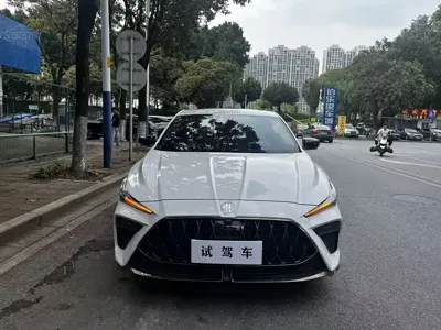 MG MG5 Scorpio 2023, 25000 км, за 6987.38 USD