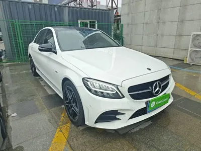 Mercedes-Benz C-Class 2020, 65700 км, за 19455.94 USD