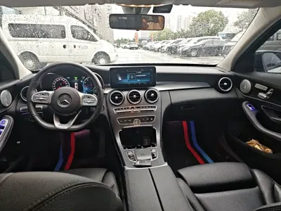 Mercedes-Benz C-Class 2020, 65700 км, за 19455.94 USD - фото 10