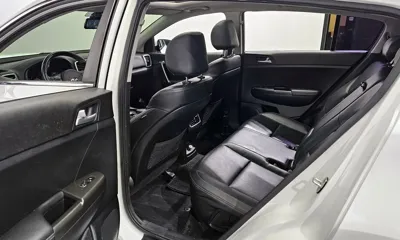 Kia Sportage 2016, 164097 км, за 5645.27 USD - фото 11