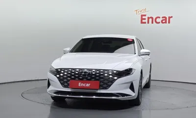 Hyundai Grandeur 2022, 78034 км, за 17915.32 USD