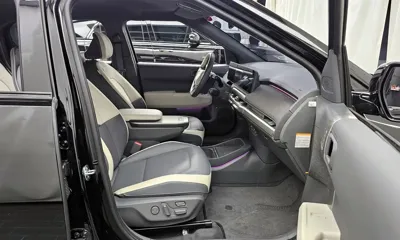 Kia EV3 2026, 9572 км, за 26953.62 USD - фото 11