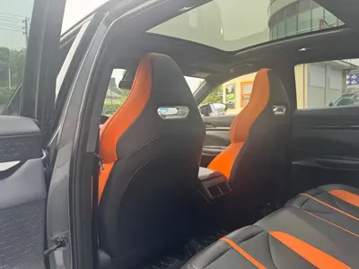 Changan UNI-V 2025, 14000 км, за 11741.97 USD - фото 13