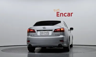 Lexus IS 2008, 56805 км, за 3237.53 USD