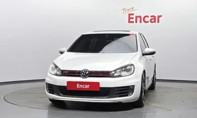 Volkswagen Golf 2011, 157525 км, за 4427.95 USD