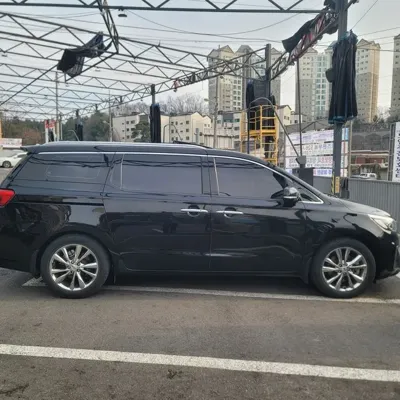 Kia Canival 2020, 73500 км, за 13485.35 USD