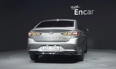 Hyundai Sonata 2018, 166248 км, за 5993.49 USD