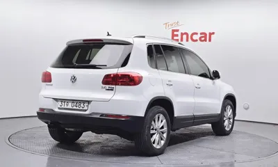 Volkswagen Tiguan 2016, 128162 км, за 5513.98 USD