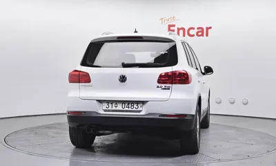 Volkswagen Tiguan 2016, 128162 км, за 5513.98 USD