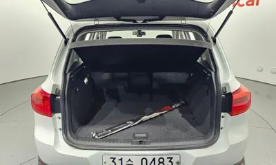 Volkswagen Tiguan 2016, 128162 км, за 5513.98 USD - фото 15