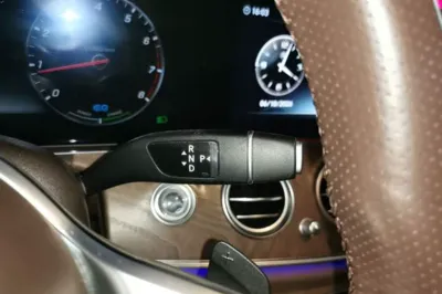 Mercedes-Benz E-Class 2019, 131500 км, за 25449 USD - фото 16