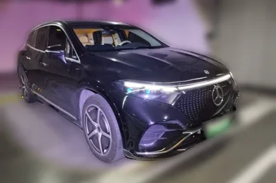 Mercedes-Benz EQS SUV 2023, 12800 км, за 50010 USD