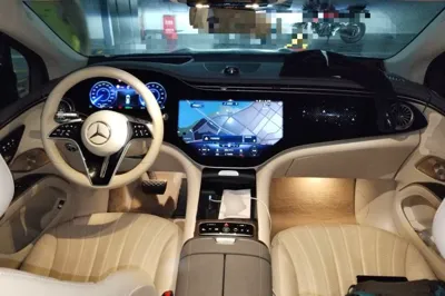 Mercedes-Benz EQS SUV 2023, 12800 км, за 50010 USD - фото 9
