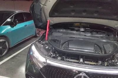 Mercedes-Benz EQS SUV 2023, 12800 км, за 50010 USD - фото 23