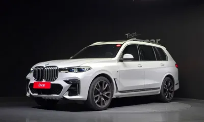 BMW X7 · 2022 год