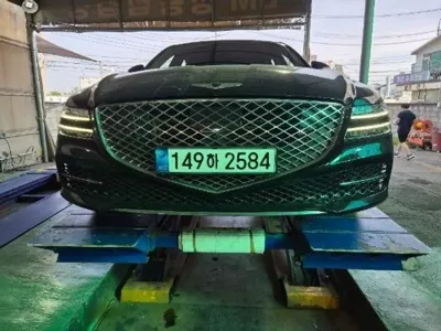 Genesis G80 · 2022 год