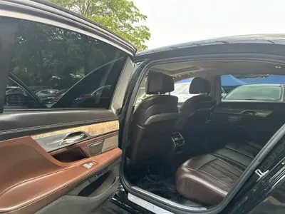 BMW 7 Series 2020, 70000 км, за 45319.9 USD - фото 8