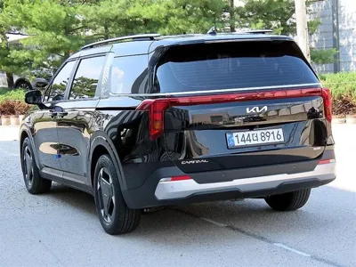 Kia Canival 2025, 21738 км, за 4476.83 USD