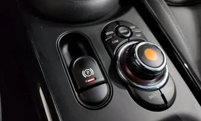 MINI Clubman 2020, 64889 км, за 12052.12 USD - фото 28