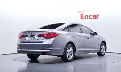 Hyundai Sonata 2016, 169700 км, за 5120.13 USD
