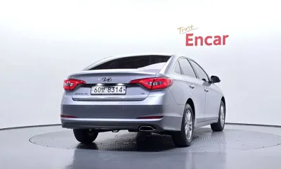 Hyundai Sonata 2016, 169700 км, за 5120.13 USD