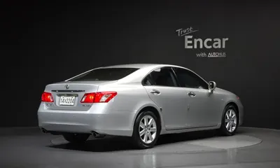 Lexus ES 2009, 195568 км, за 2990.31 USD