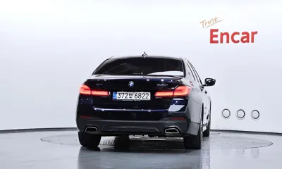 BMW 5-Series 2022, 67690 км, за 65046.9 USD