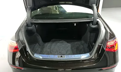 Mercedes-Benz S-Class 2023, 41609 км, за 62475.6 USD - фото 29