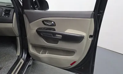 Kia Canival 2017, 147466 км, за 9641.7 USD - фото 24