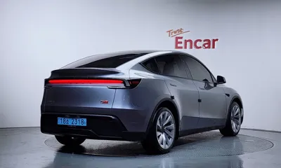 Tesla Model Y 2025, 33905 км, за 42645.48 USD