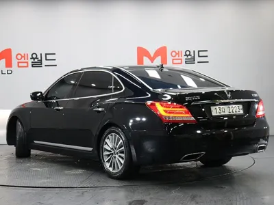 Hyundai Equus 2015, 96234 км, за 5856.68 USD
