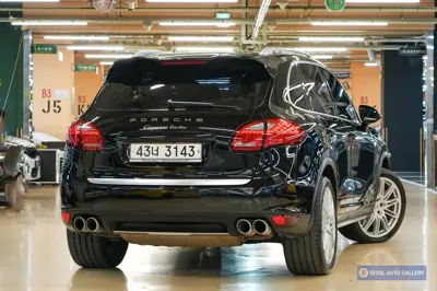 Porsche Cayenne 2011, 100492 км, за 11726.39 USD