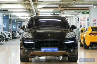 Porsche Cayenne 2011, 100492 км, за 11726.39 USD