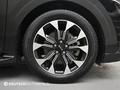 Kia Canival 2023, 83104 км, за 24637.58 USD