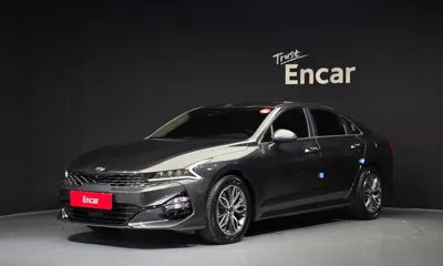 Kia K5 · 2021 год