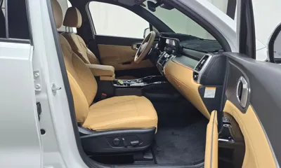 Kia Sorento 2023, 22606 км, за 28013.04 USD - фото 10