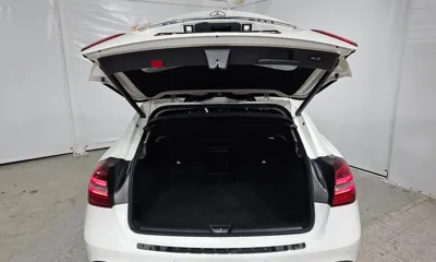 Mercedes-Benz GLA-Class 2019, 63927 км, за 11721.84 USD - фото 20