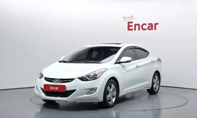 Hyundai Avante · 2012 год