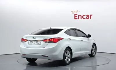 Hyundai Avante 2012, 109507 км, за 2299 USD