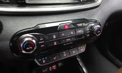 Kia Sorento 2016, 116066 км, за 8125.85 USD - фото 17