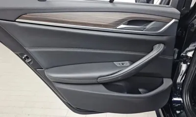 BMW 5-Series 2018, 93980 км, за 17068.41 USD - фото 25