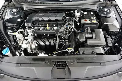 Hyundai Avante 2023, 44924 км, за 9765.48 USD - фото 8