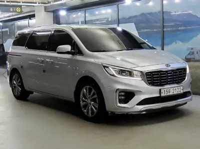 Kia Canival · 2019 год