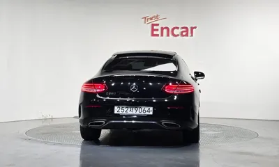Mercedes-Benz C-Class 2020, 64964 км, за 17001.44 USD