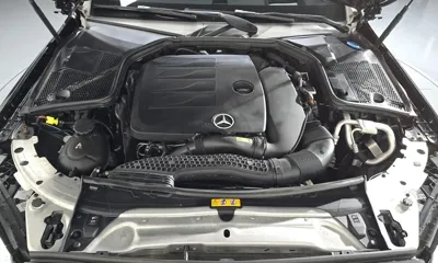Mercedes-Benz C-Class 2020, 64964 км, за 17001.44 USD - фото 6
