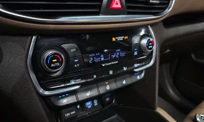Hyundai Santafe 2019, 152484 км, за 12275.17 USD - фото 19