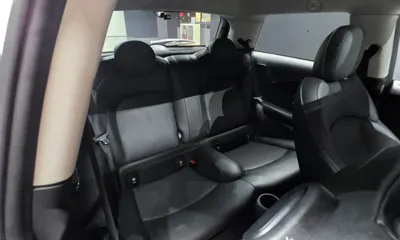 MINI Cooper 2019, 69987 км, за 9780.75 USD - фото 12