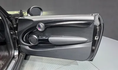MINI Cooper 2019, 69987 км, за 9780.75 USD - фото 25