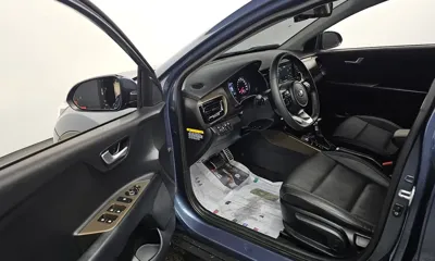 Kia Stonic 2019, 96231 км, за 7862.57 USD - фото 10