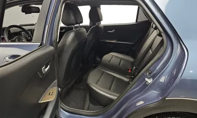 Kia Stonic 2019, 96231 км, за 7862.57 USD - фото 11